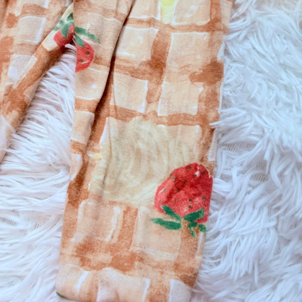 Burt's Bees Baby 18M Pajama Set Waffle Strawberry Print Organic Cotton PJ Set - Picture 4 of 9